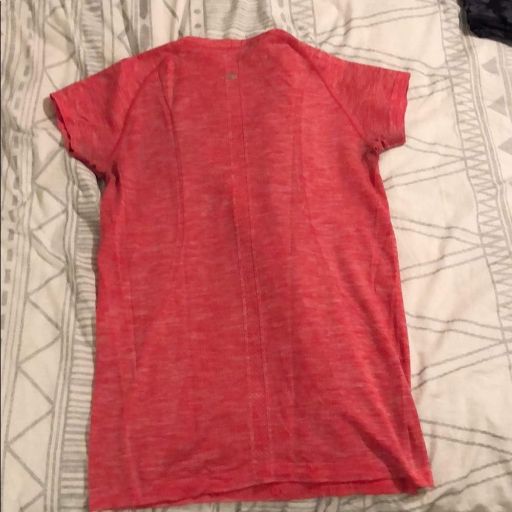 Lululemon short sleeve swiftly size 10